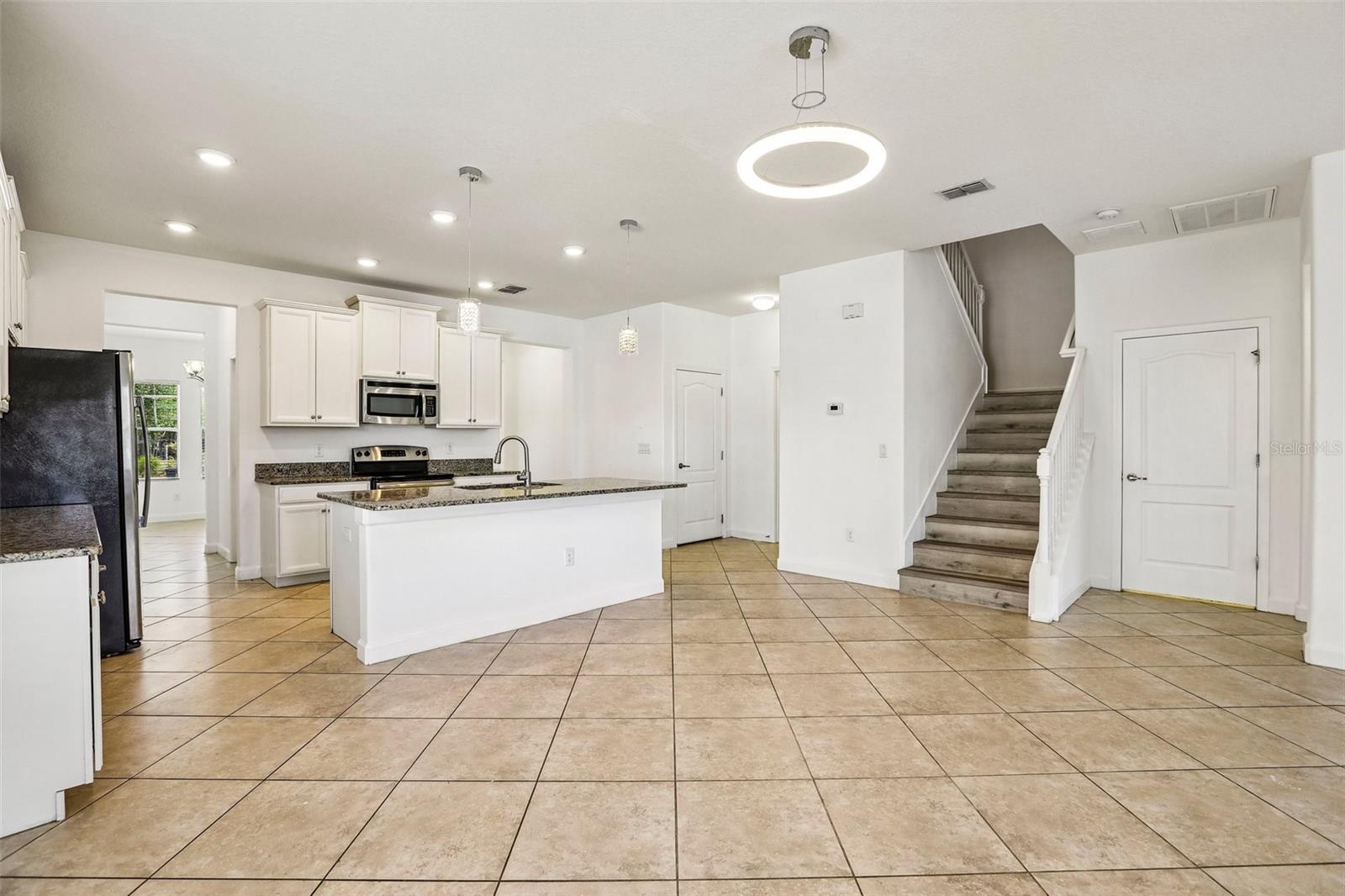 19417 PADDOCK VIEW DR — photo 13