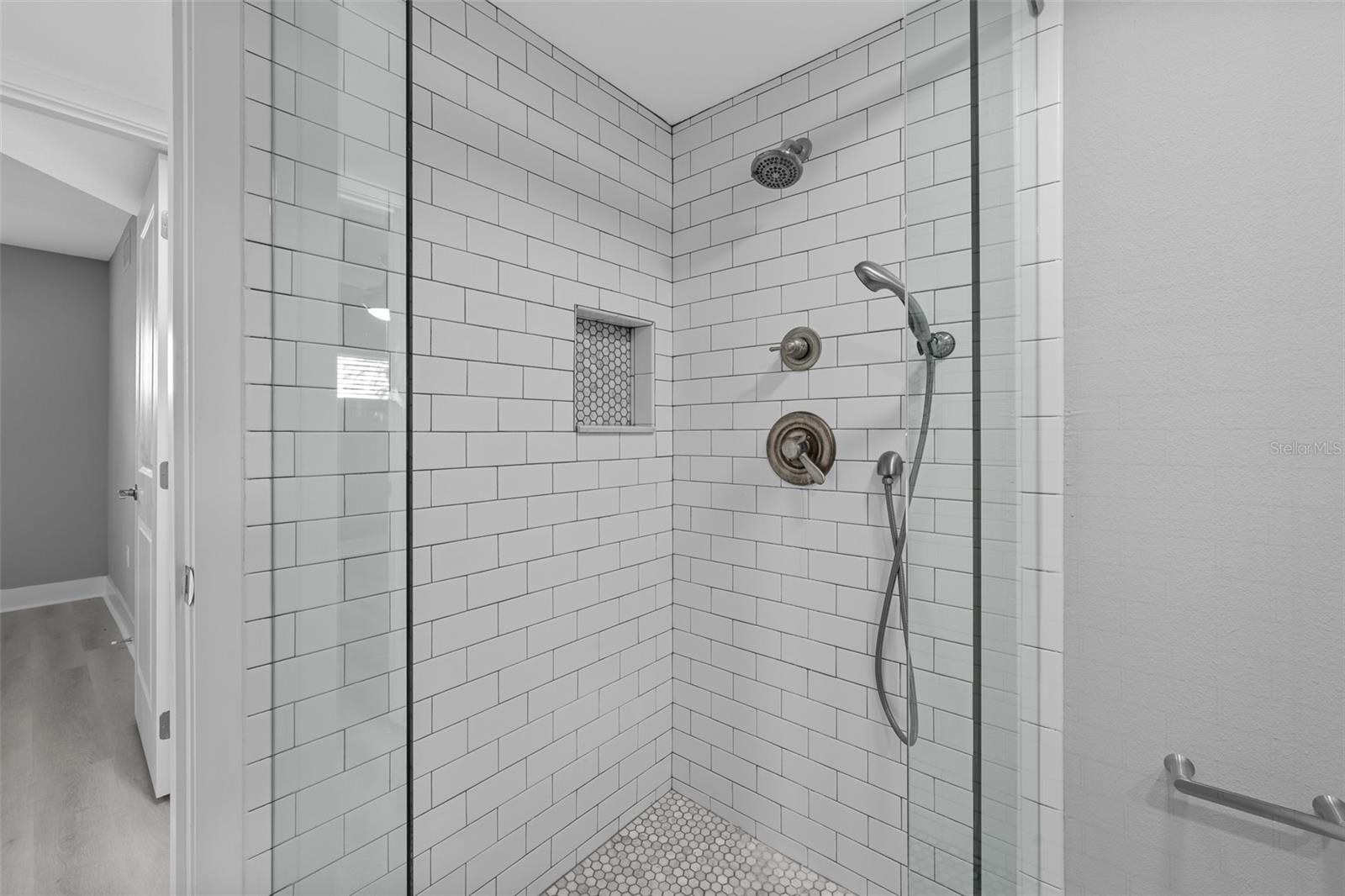4775 COVE CIR #103 — photo 20