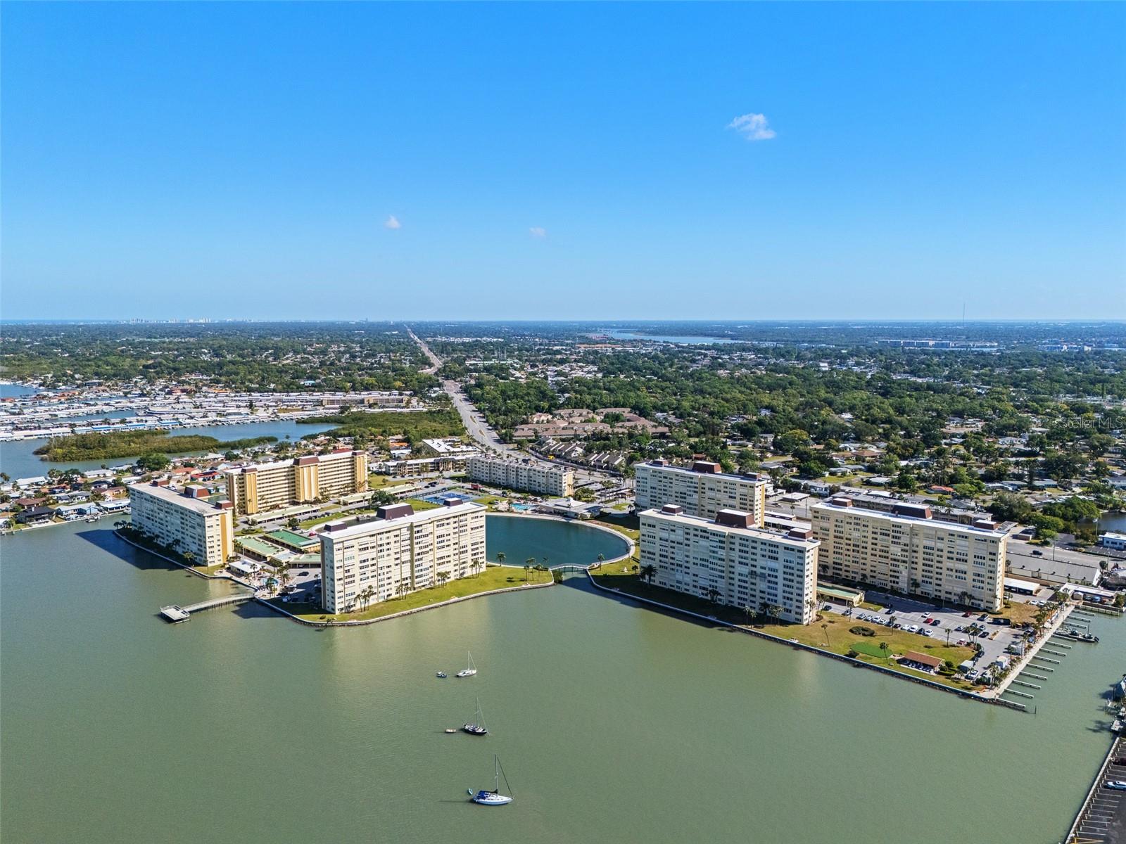 4775 COVE CIR #103 — photo 45