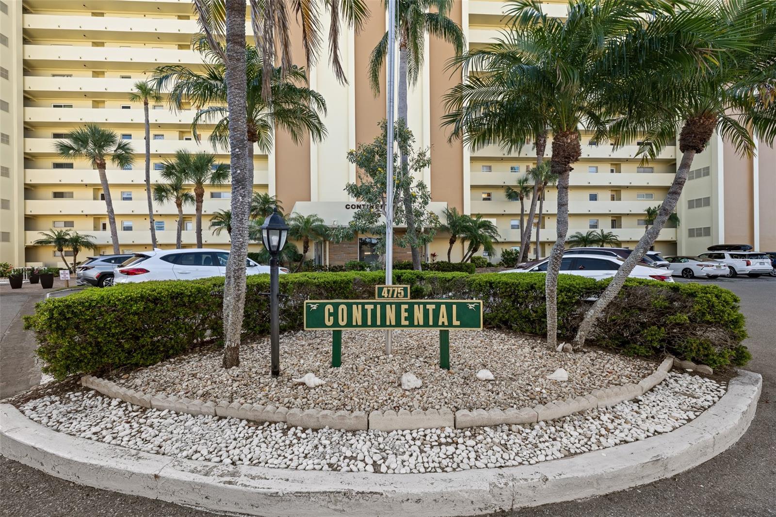 4775 COVE CIR #103 — photo 57