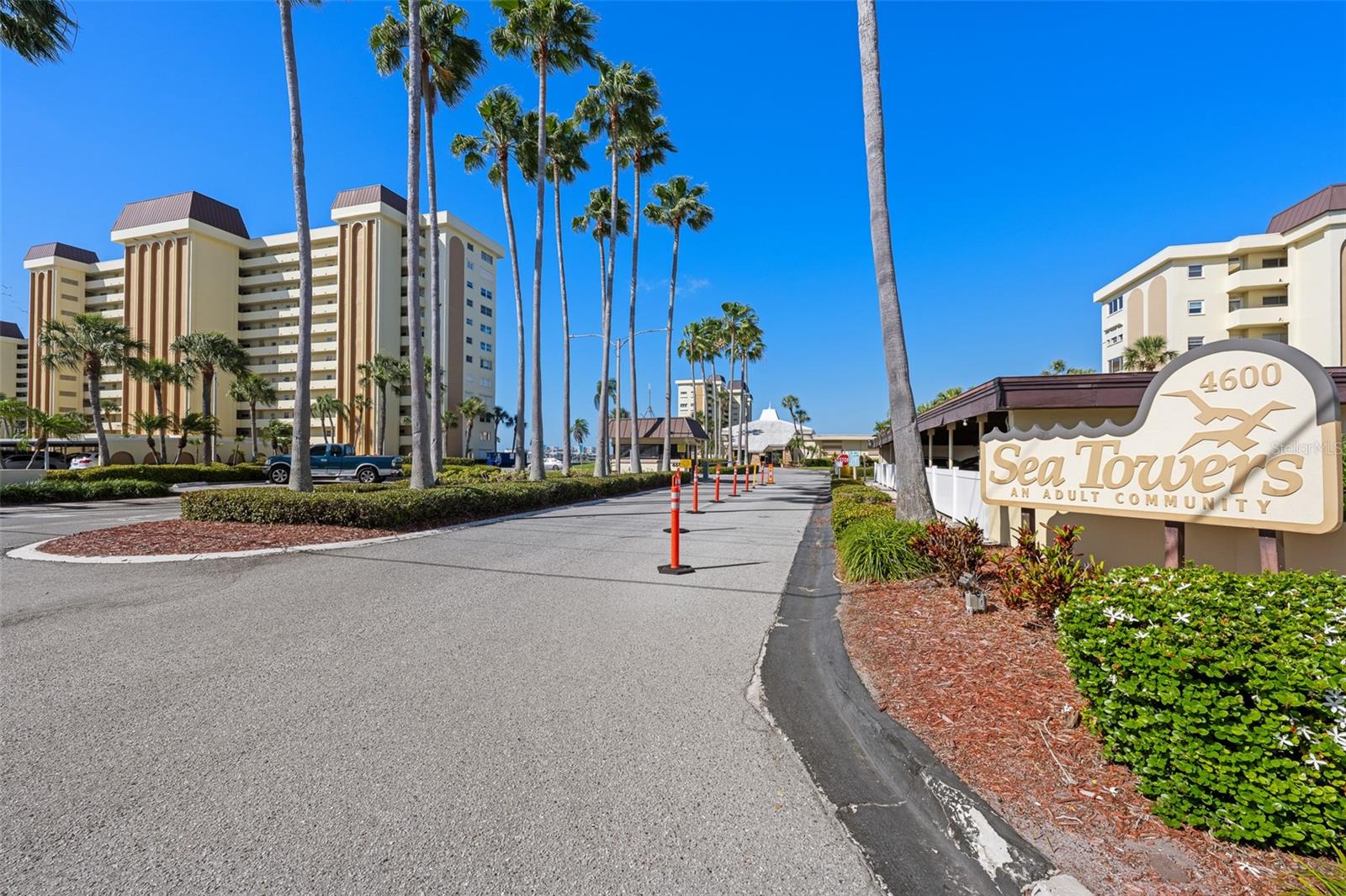 4775 COVE CIR #103 — photo 61