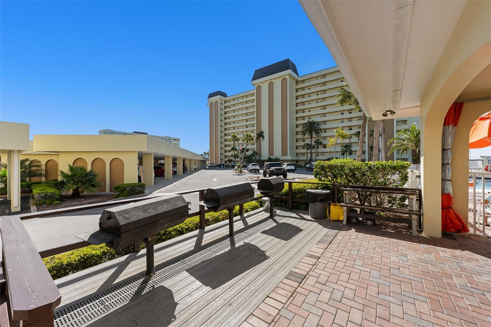 4775 COVE CIR #103 — photo 42