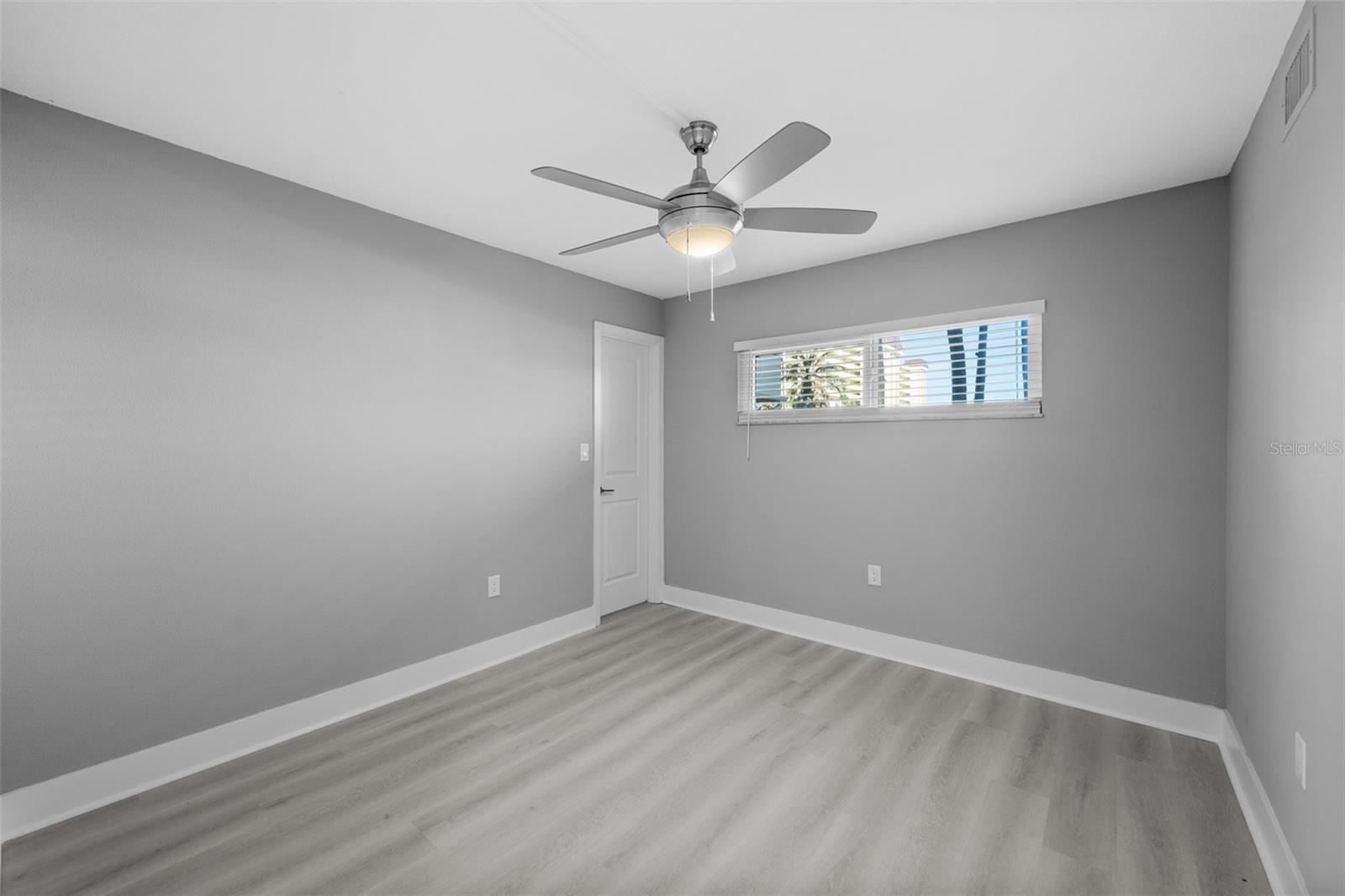 4775 COVE CIR #103 — photo 15
