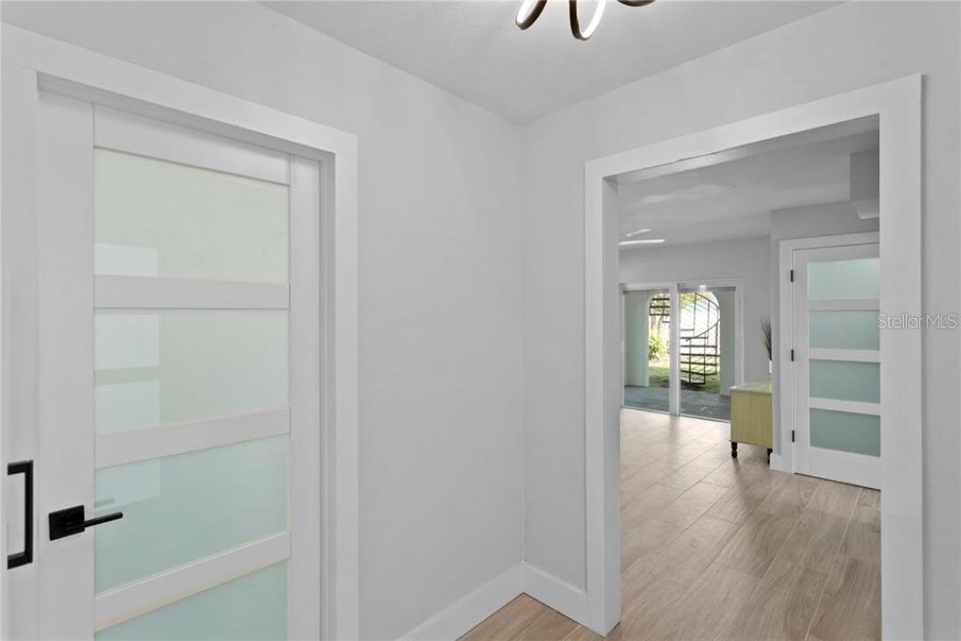 307 161ST AVE — photo 16