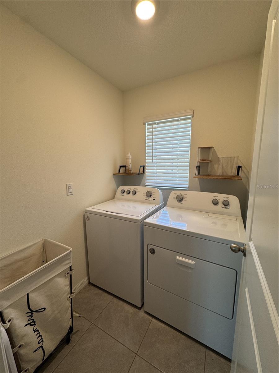 4234 AUTUMN FOG CT — photo 14