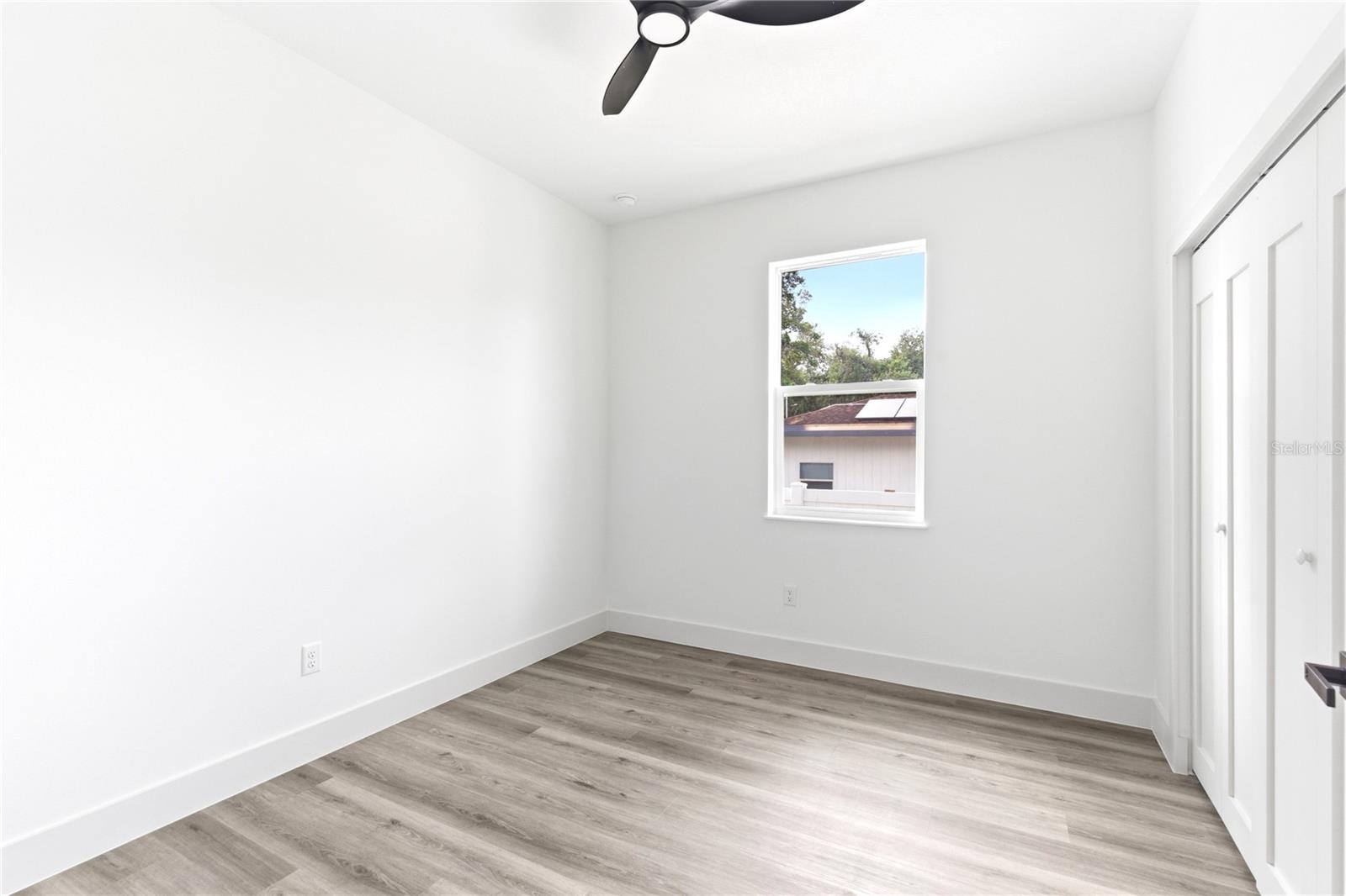 2605 S 70TH ST — photo 27