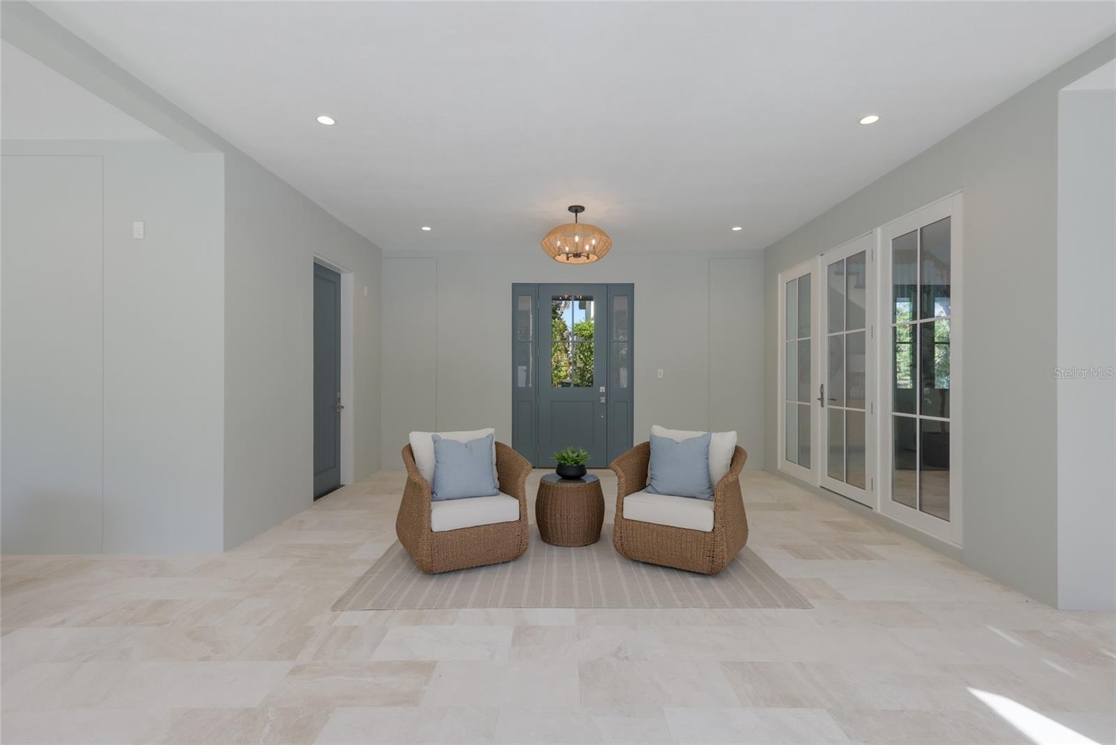 215 SYCAMORE AVE — photo 53