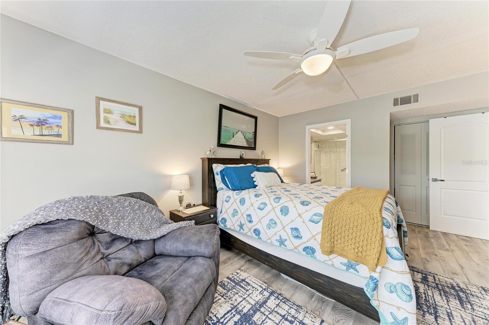 625 30TH AVE W #G203 — photo 24