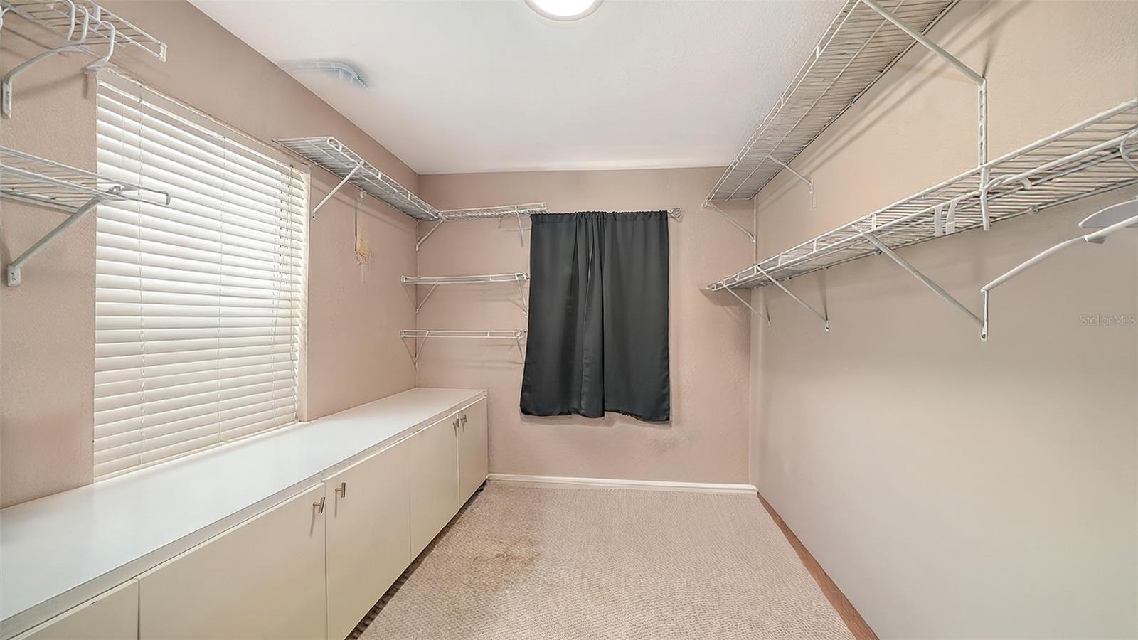 420 KUMQUAT CT — photo 22
