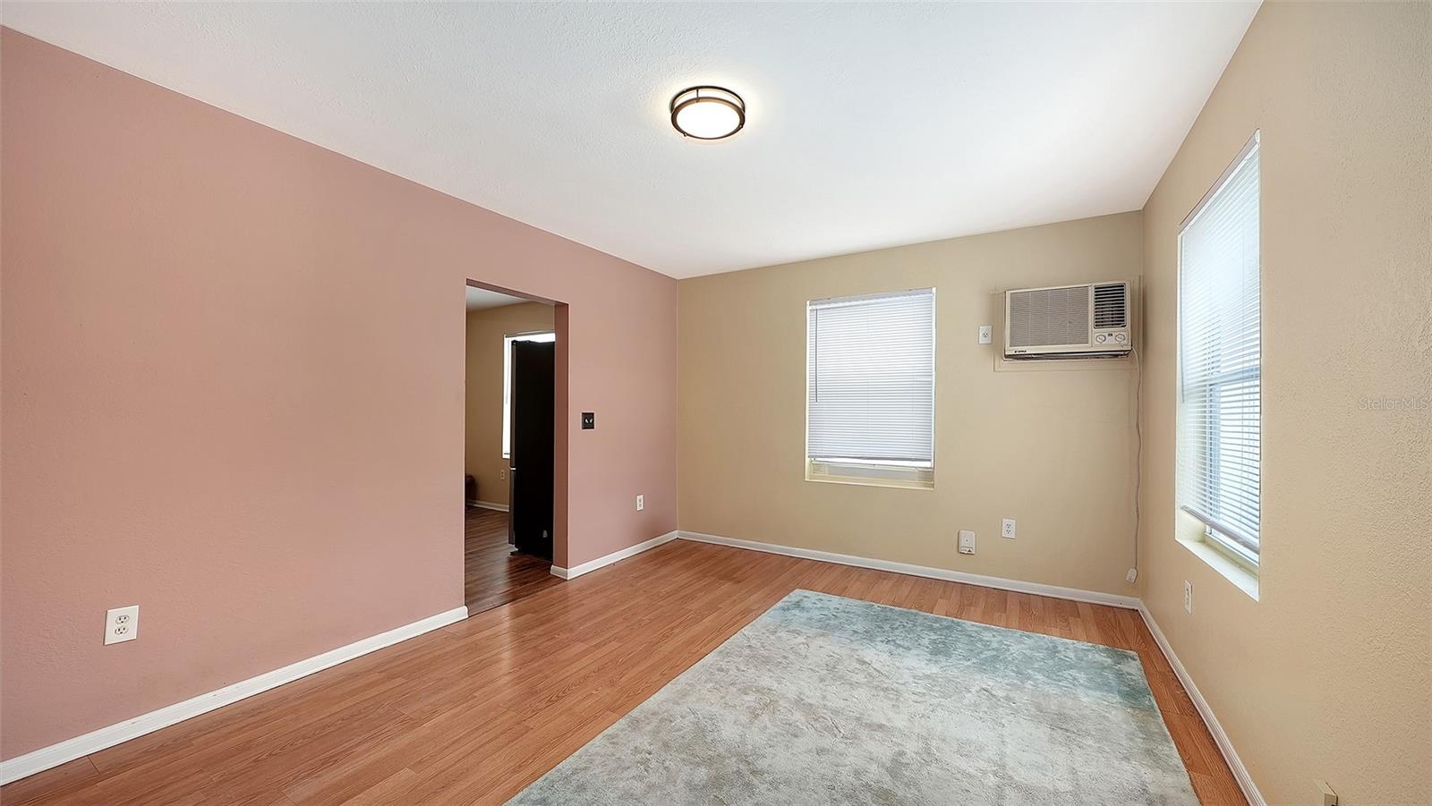 420 KUMQUAT CT — photo 44