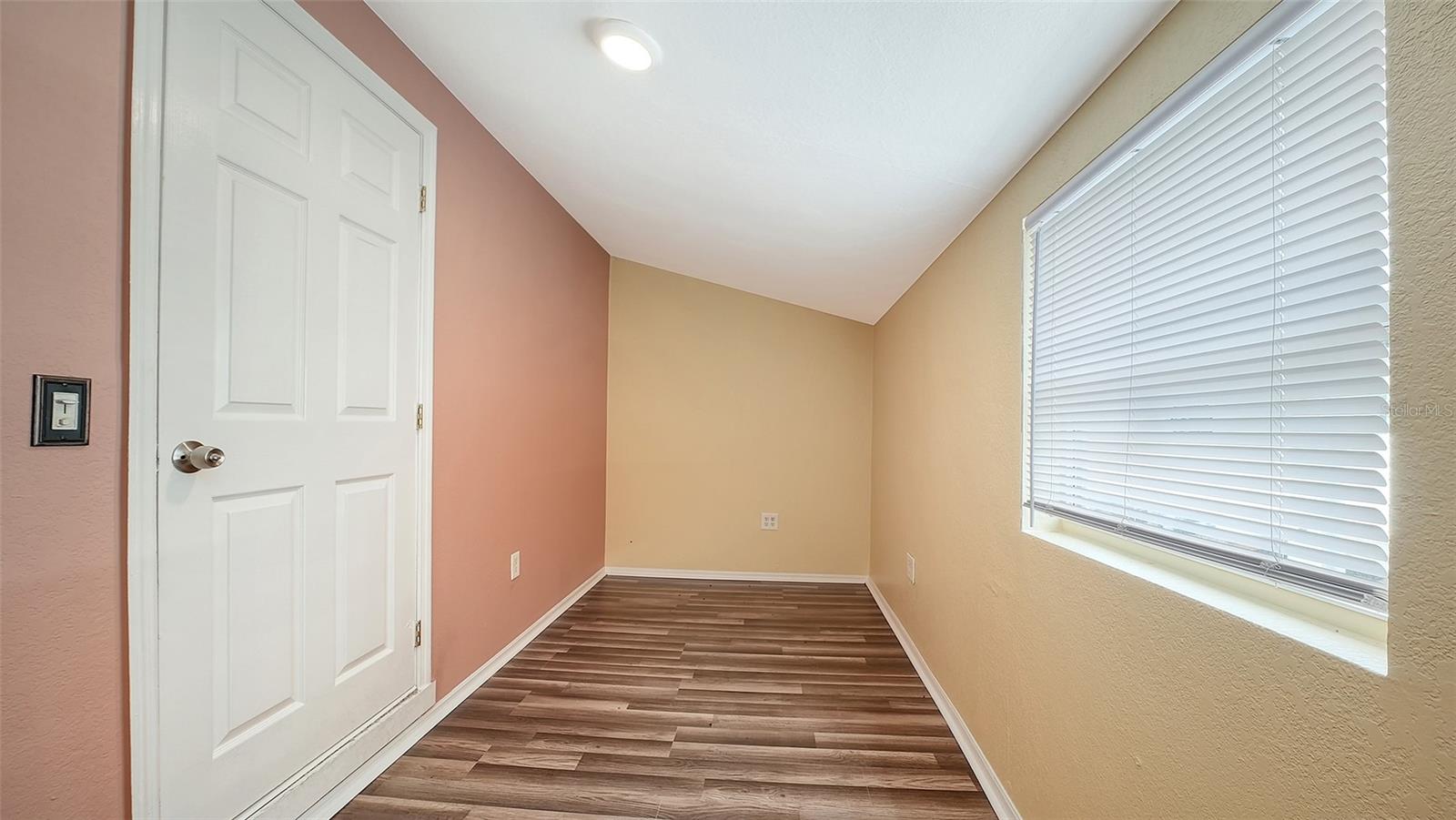 420 KUMQUAT CT — photo 47