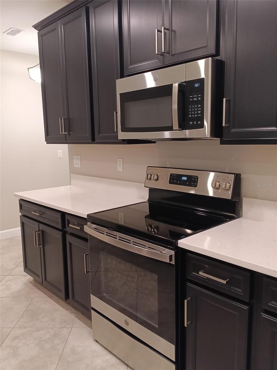 10274 ECHO DOCK LOOP — photo 3