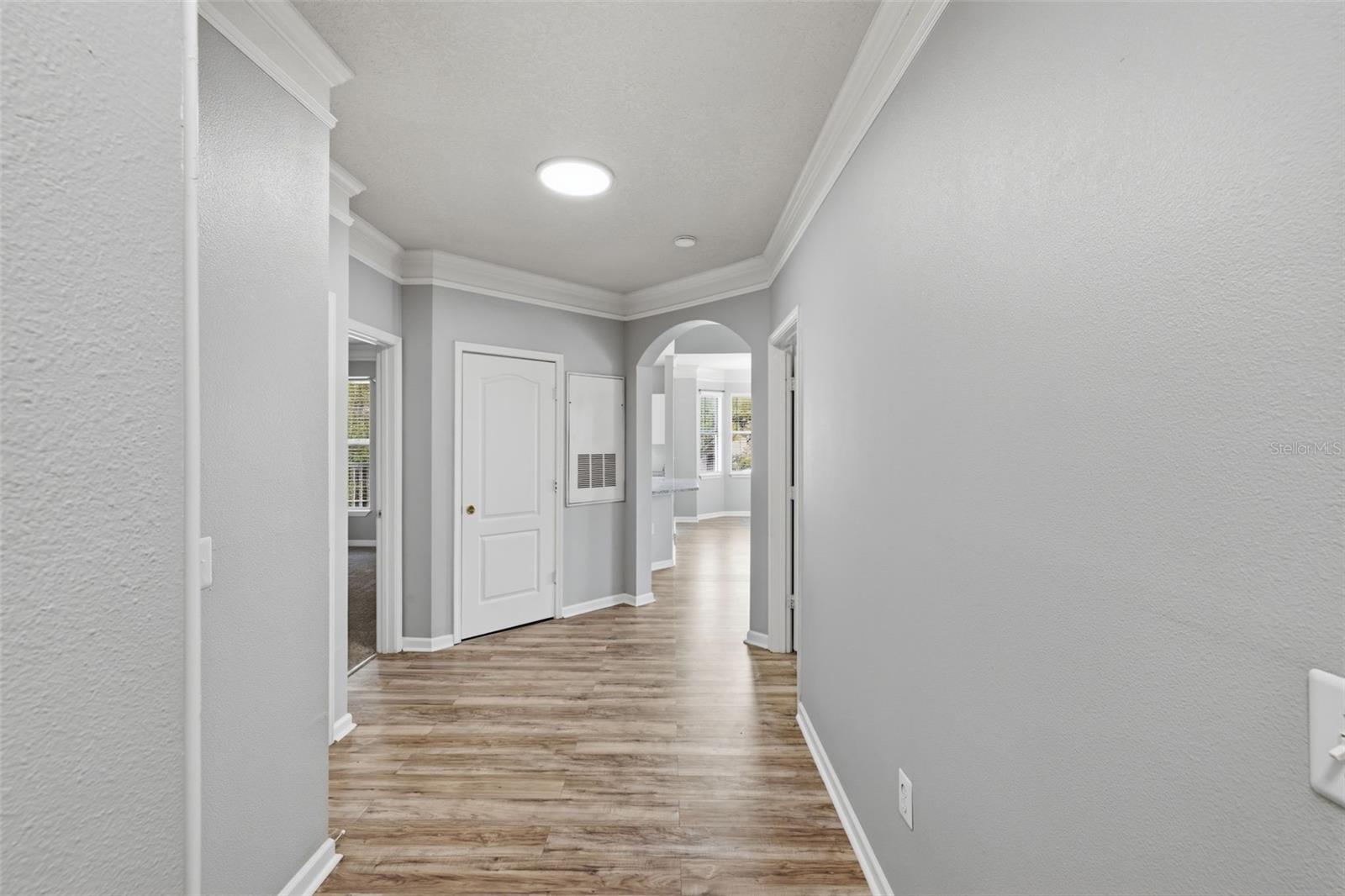 10504 VILLA VIEW CIR — photo 12