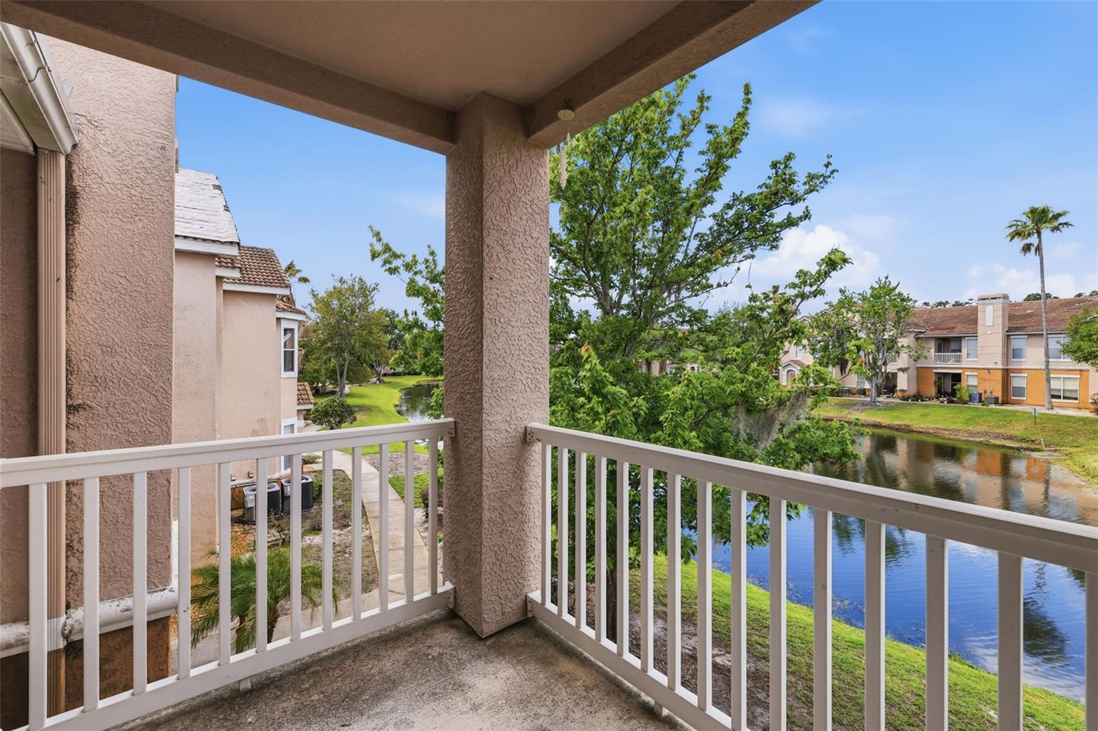 10504 VILLA VIEW CIR — photo 22