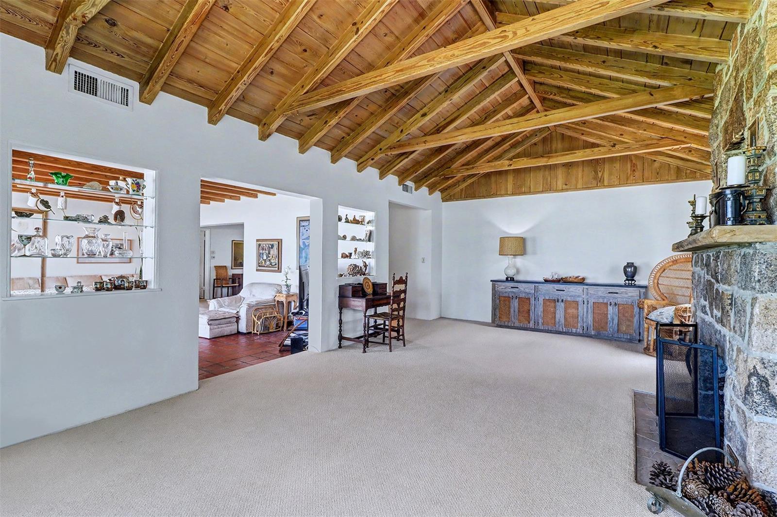 18206 SUNSET BLVD — photo 19