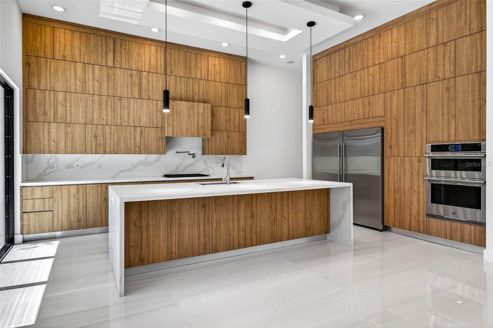 4426 W EUCLID AVE — photo 14