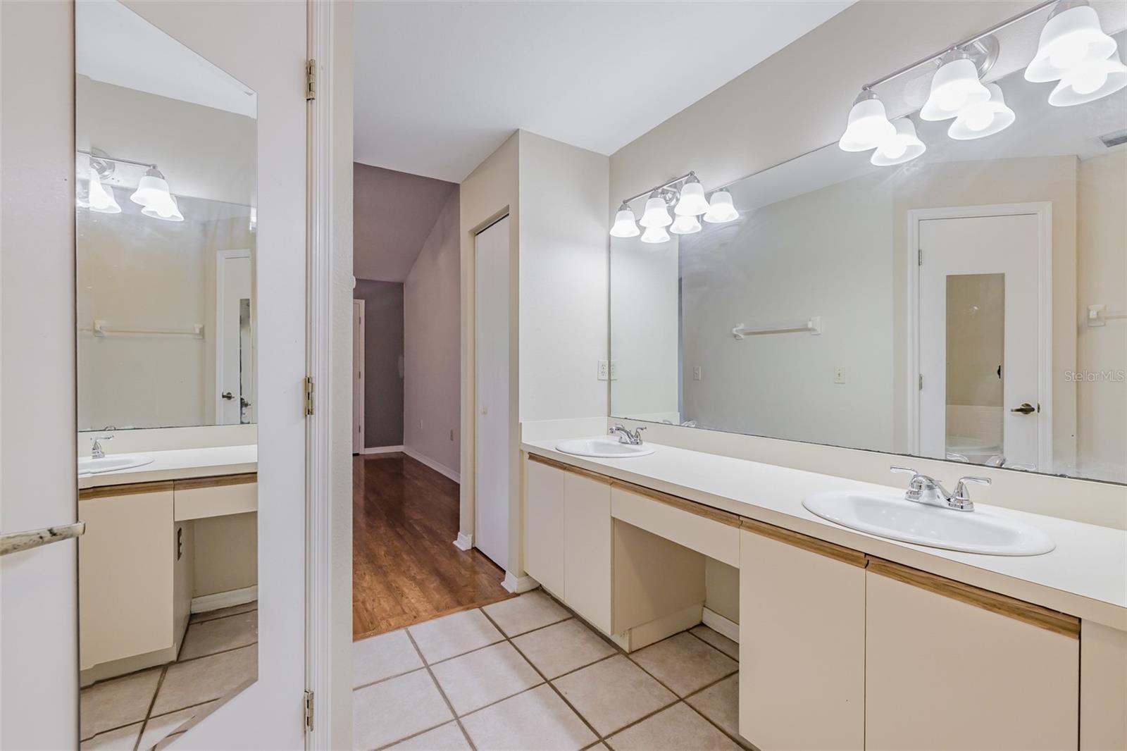 14643 PAR CLUB CIR #14643 — photo 33