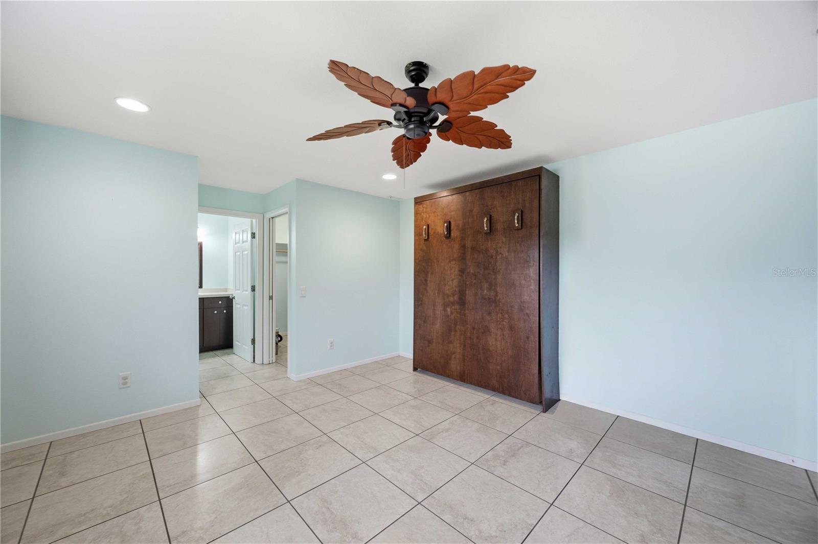 917 CHURCH ST — photo 13