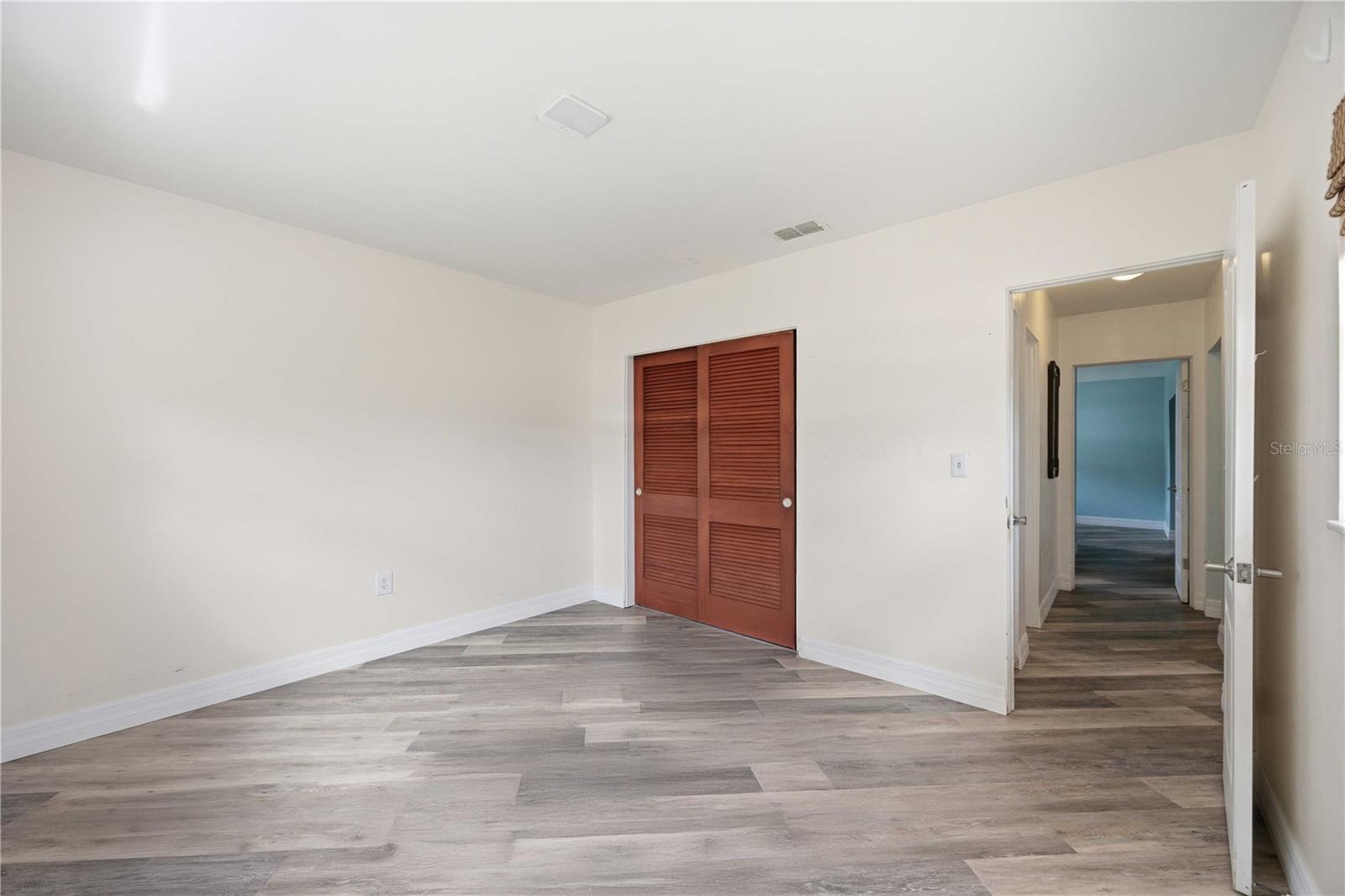 917 CHURCH ST — photo 40