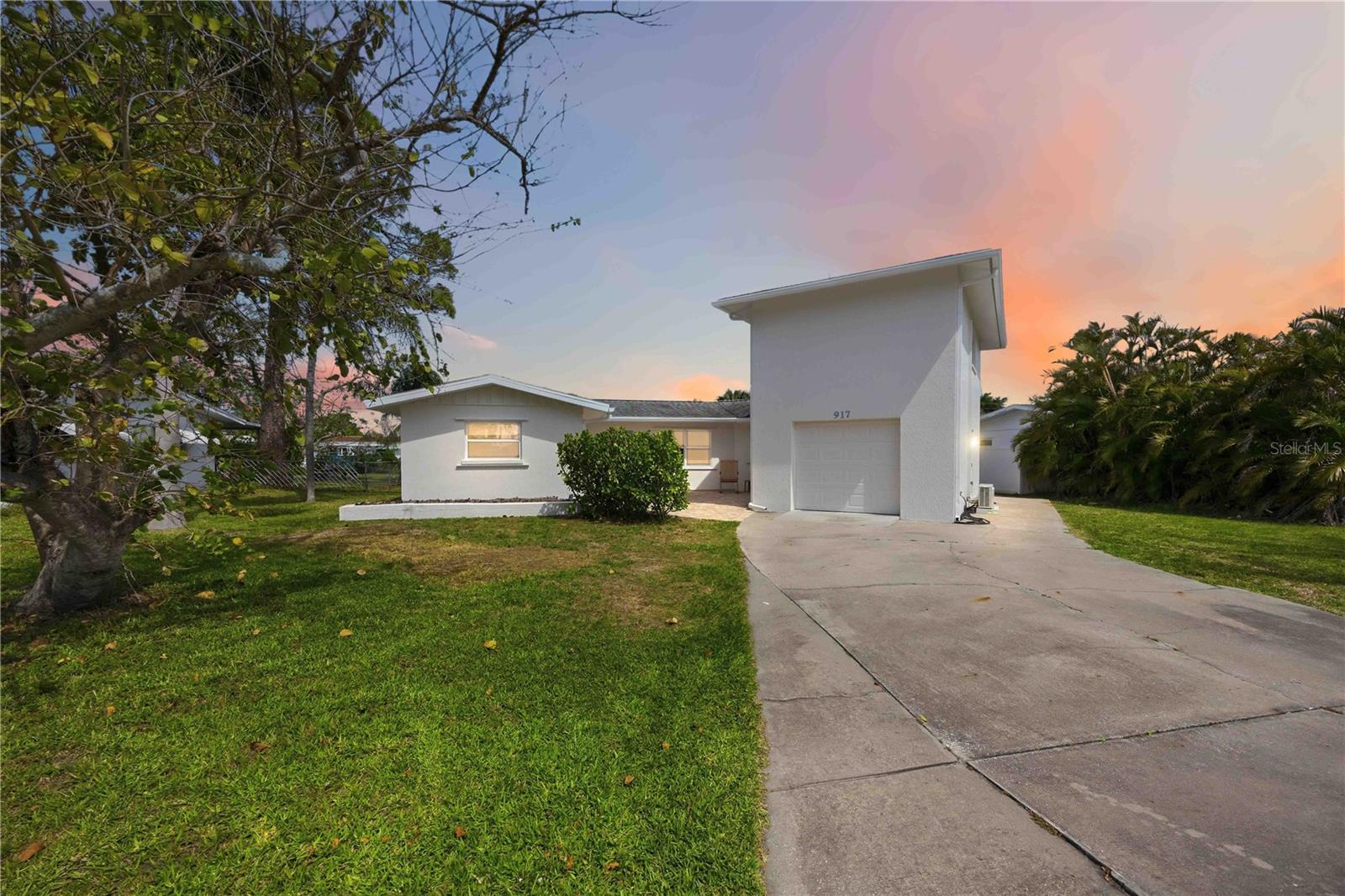 917 CHURCH ST — photo 3