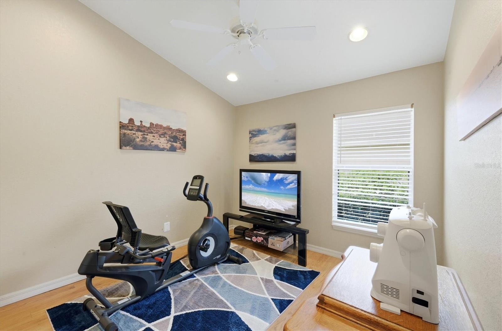 1528 SCARLETT AVE — photo 26