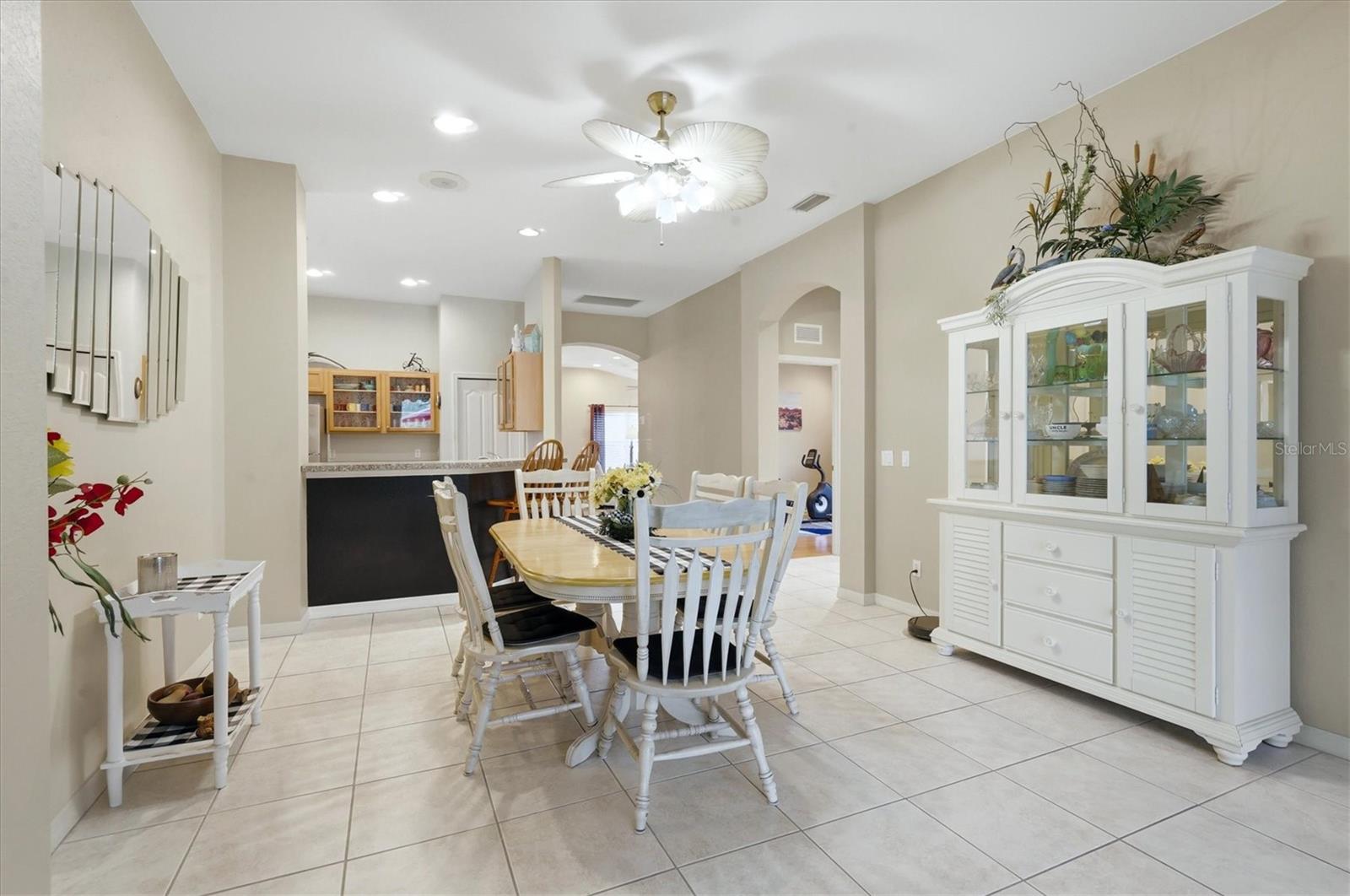 1528 SCARLETT AVE — photo 14