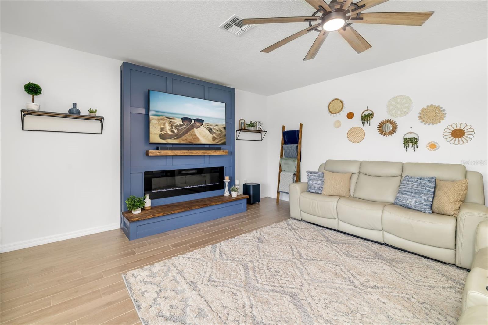 14086 GINNIE SPRINGS WAY — photo 4