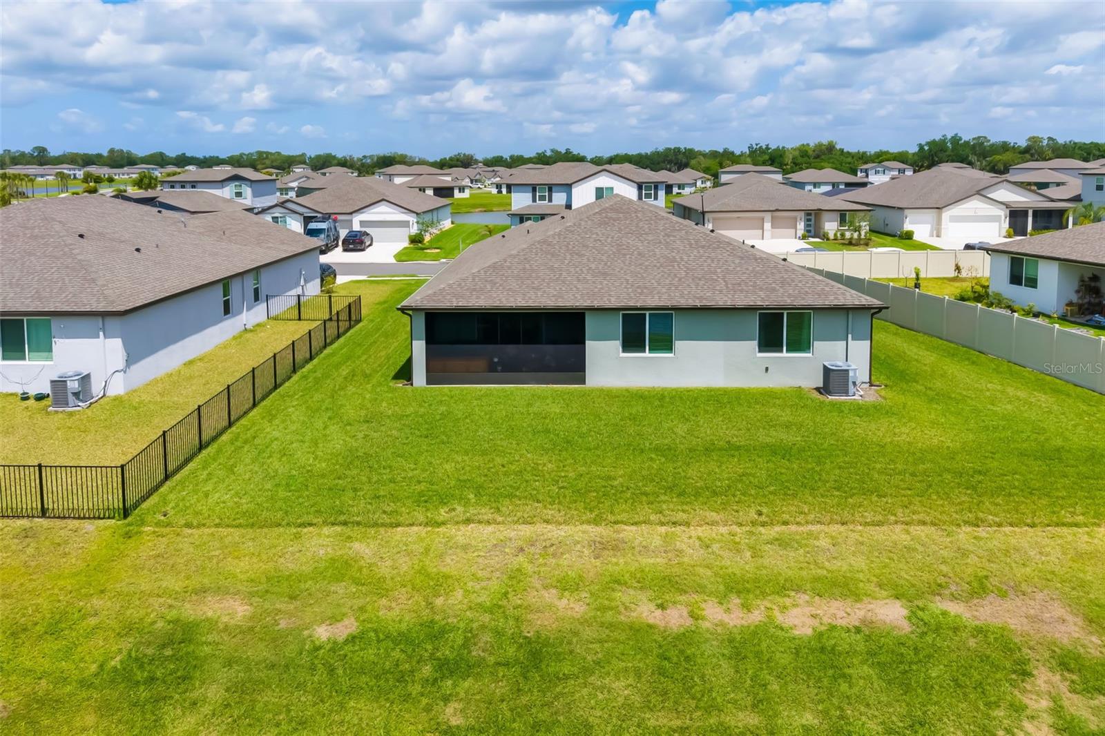 14086 GINNIE SPRINGS WAY — photo 32