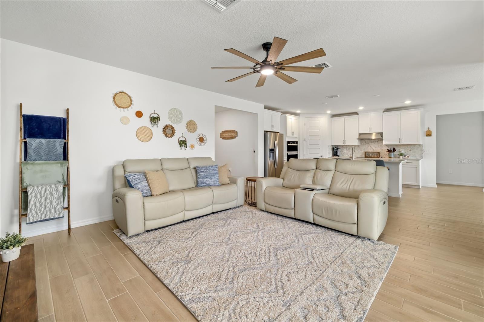 14086 GINNIE SPRINGS WAY — photo 5