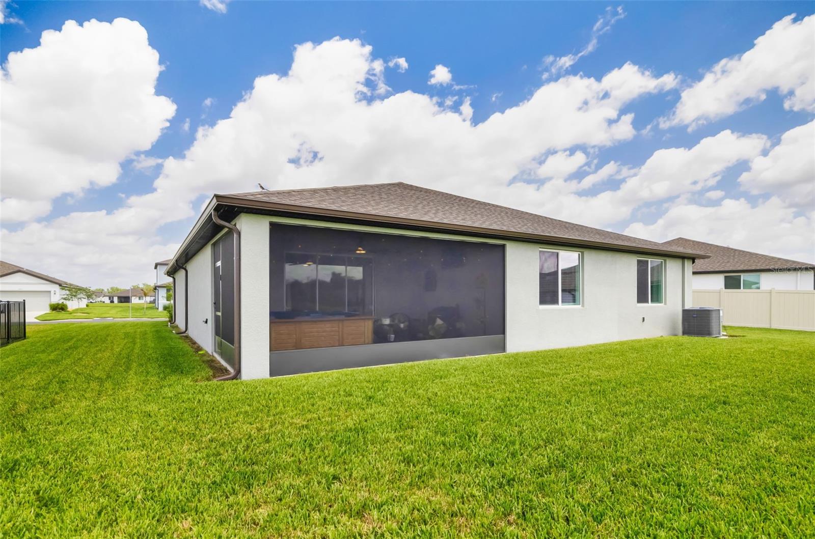 14086 GINNIE SPRINGS WAY — photo 33