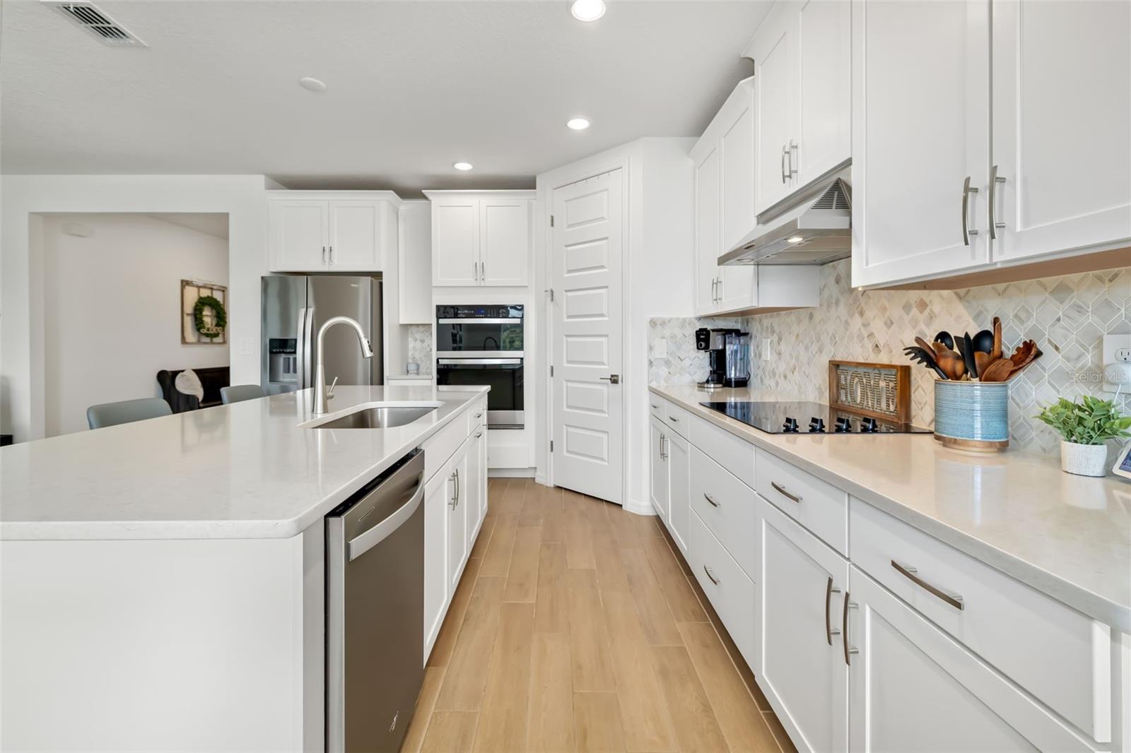 14086 GINNIE SPRINGS WAY — photo 26