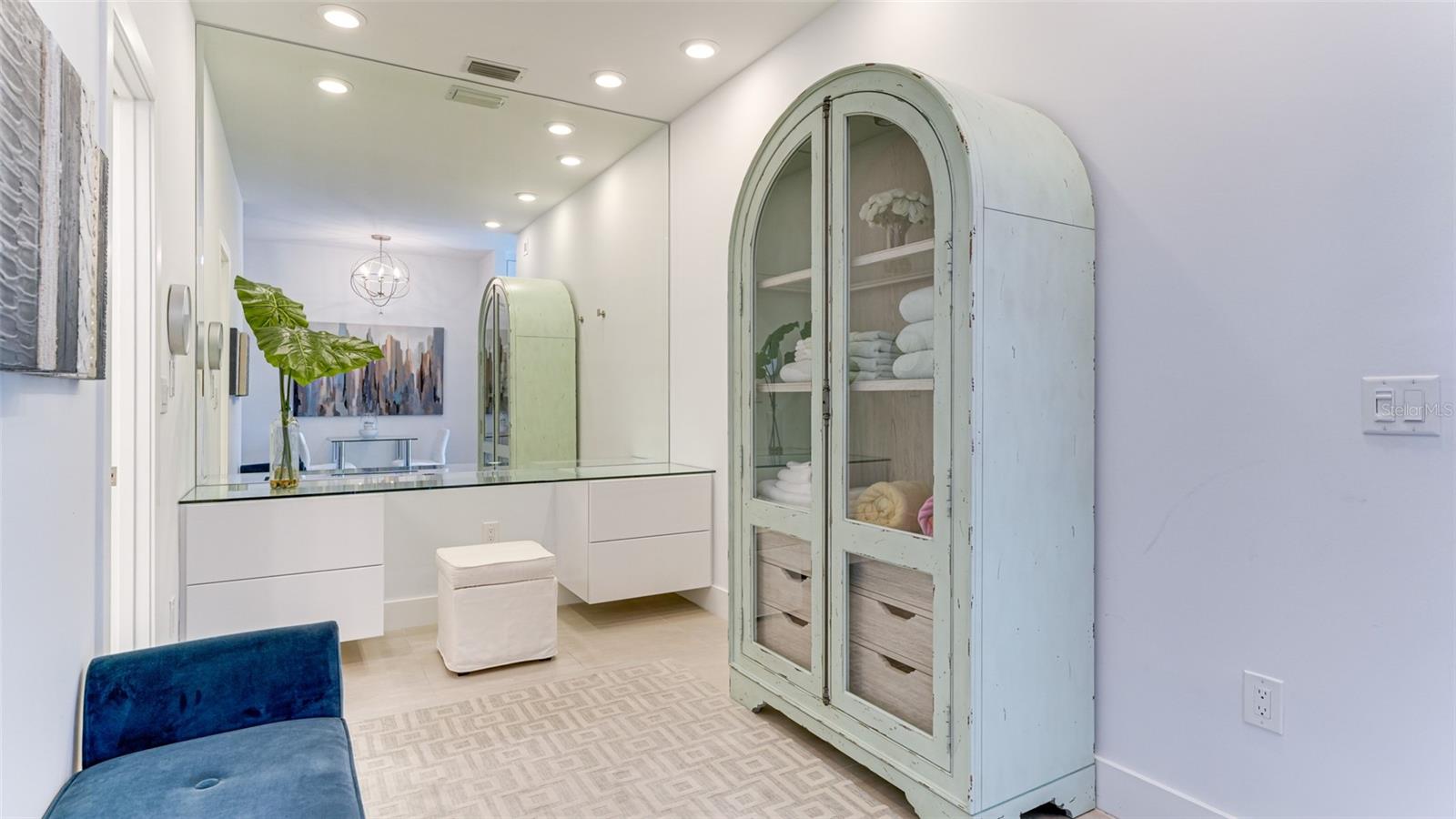 51 MACEWEN DR #5 — photo 18