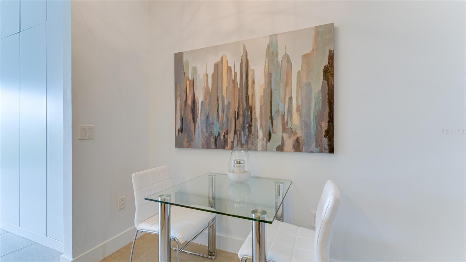 51 MACEWEN DR #5 — photo 24