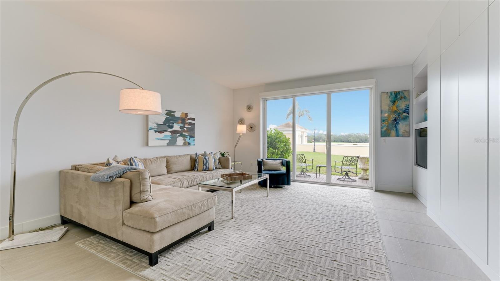 51 MACEWEN DR #5 — photo 8