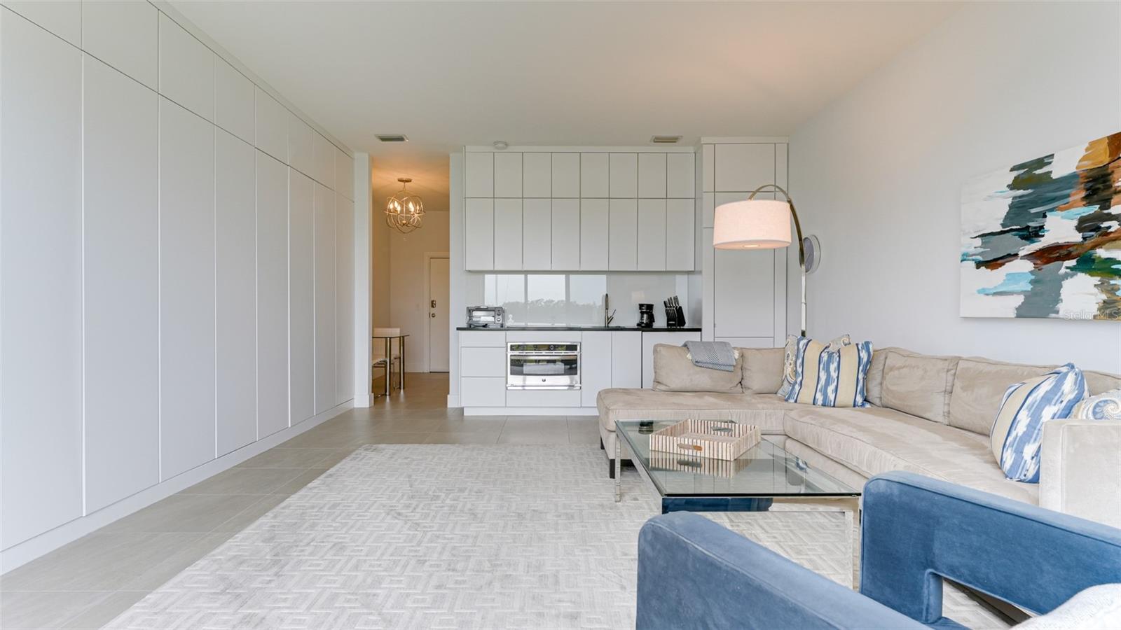 51 MACEWEN DR #5 — photo 12