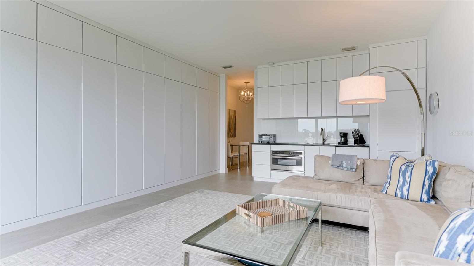51 MACEWEN DR #5 — photo 11