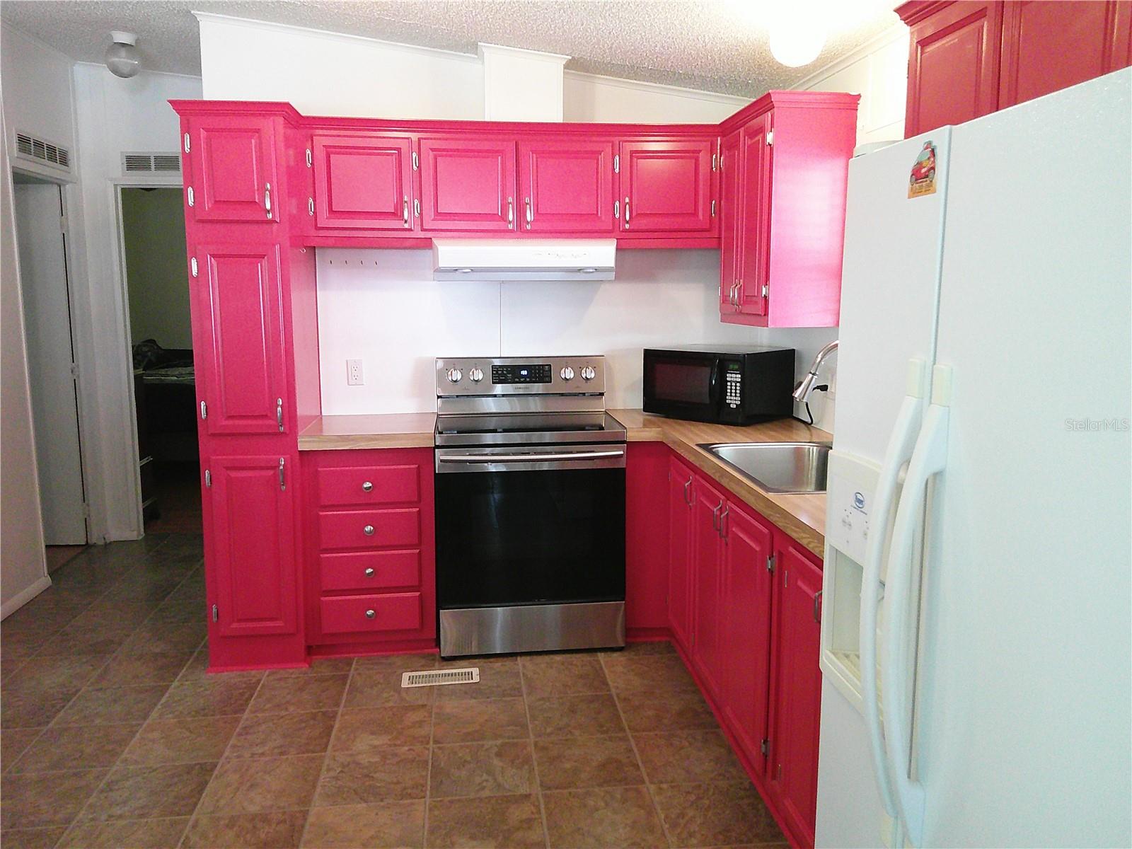 3205 HICKORY DR — photo 7