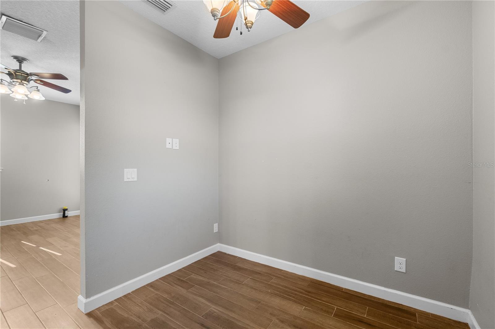 14805 US-301 N — photo 75