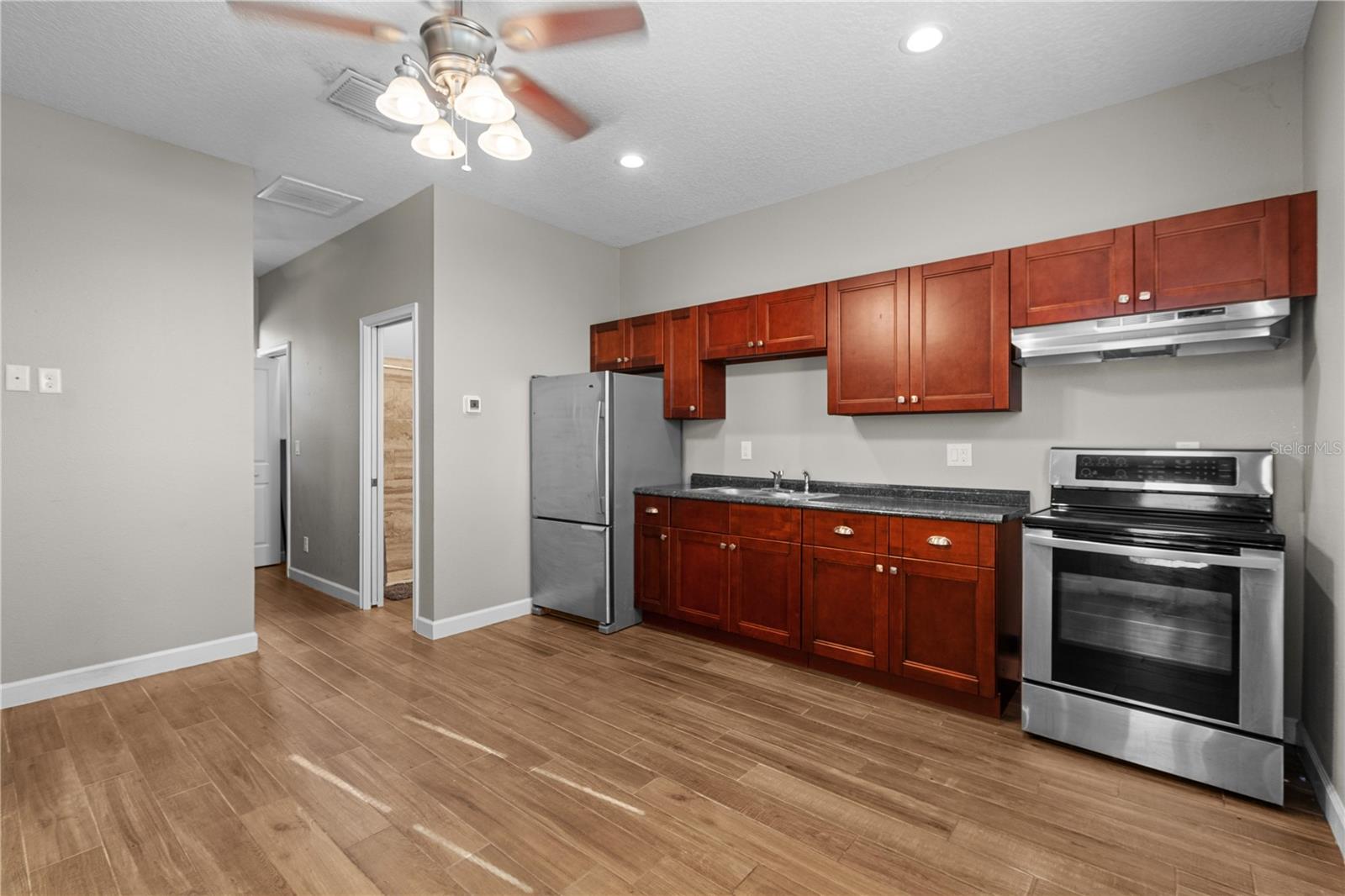 14805 US-301 N — photo 72
