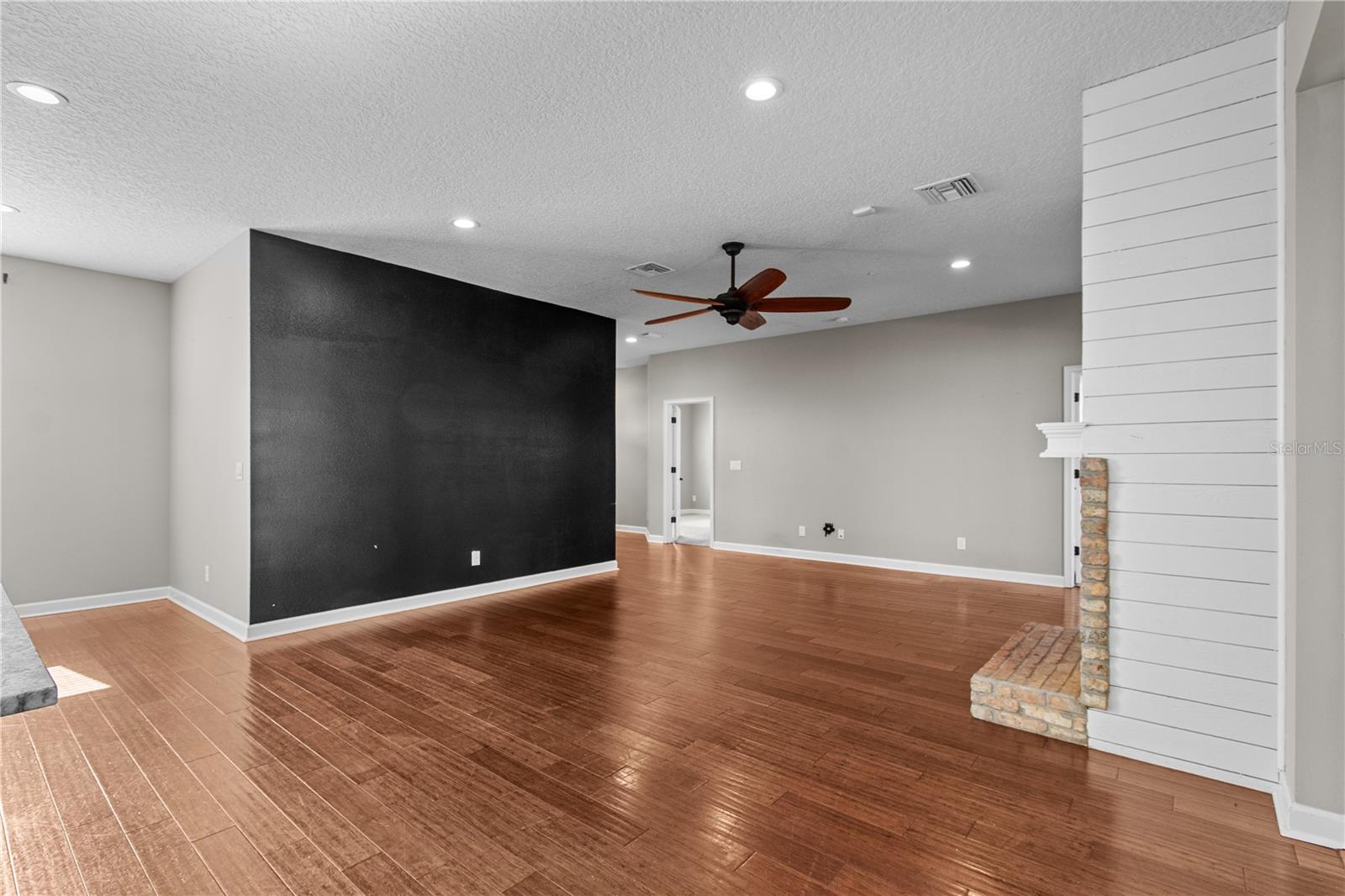 14805 US-301 N — photo 34