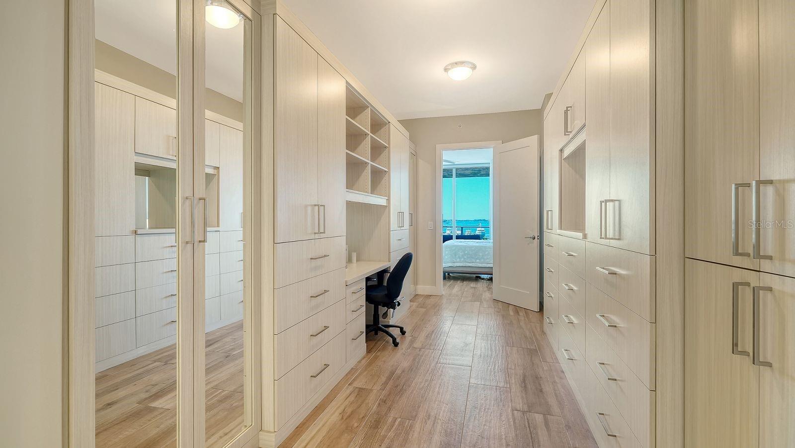 1155 N GULFSTREAM AVE #401 — photo 44
