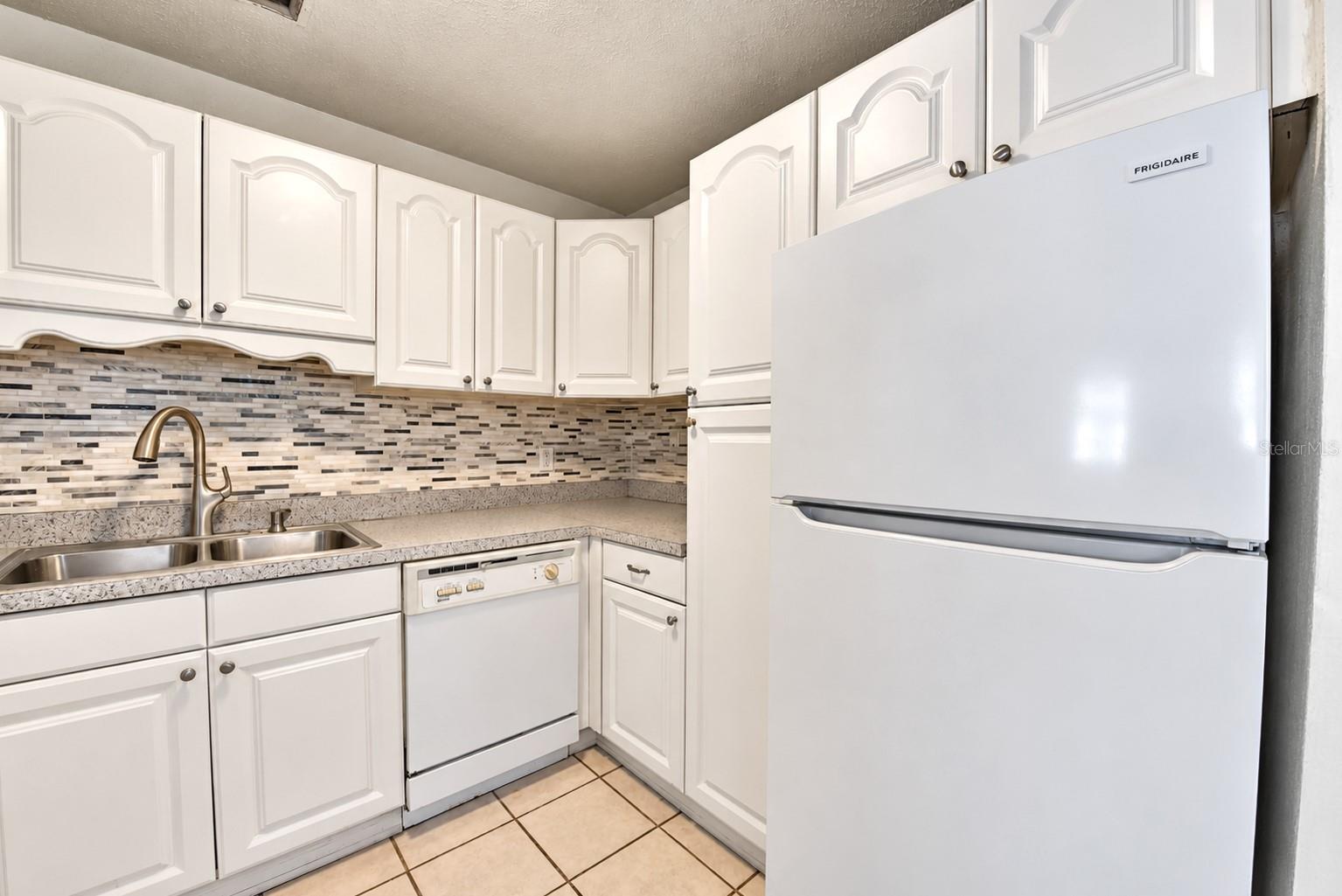 383 S MCMULLEN BOOTH RD #68 — photo 10