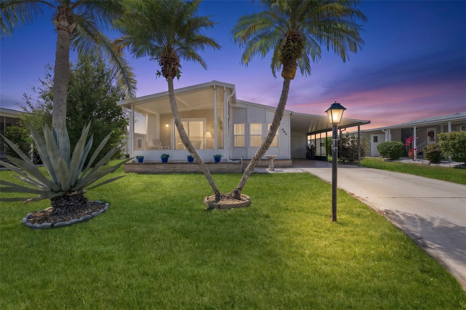 485 LOMA LINDA — photo 2