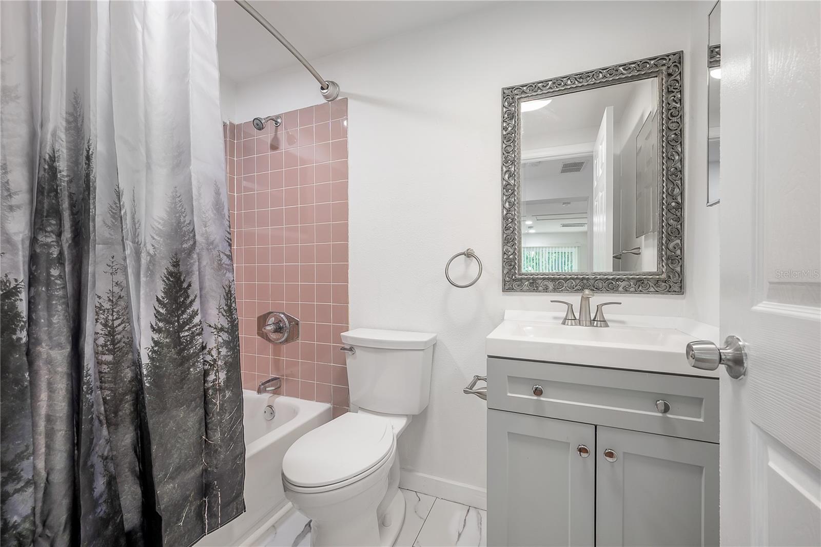2307 E OSBORNE AVE — photo 24