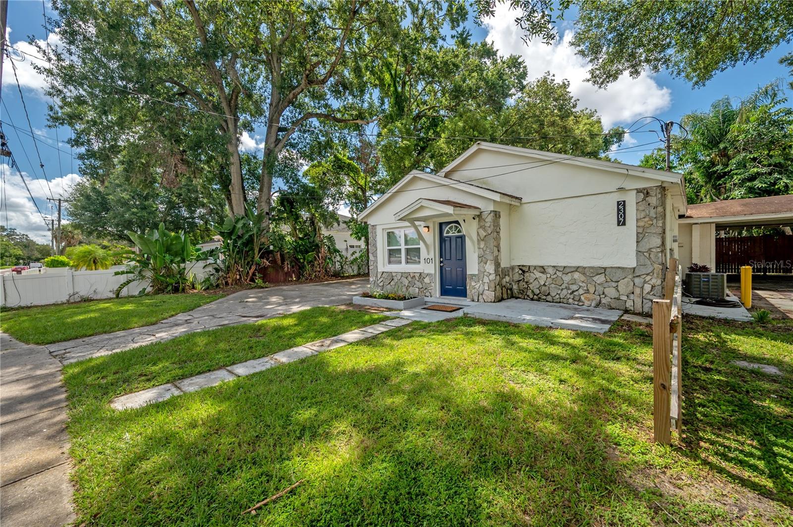 2307 E OSBORNE AVE — photo 5