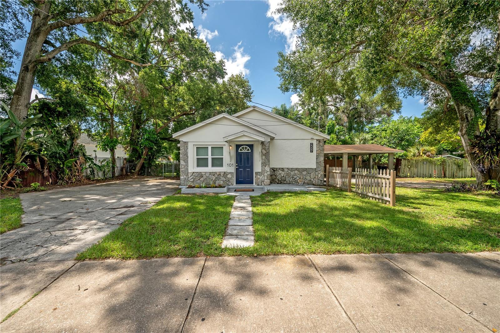 2307 E OSBORNE AVE — photo 2