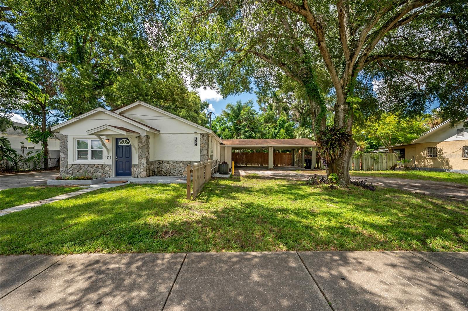 2307 E OSBORNE AVE — photo 4