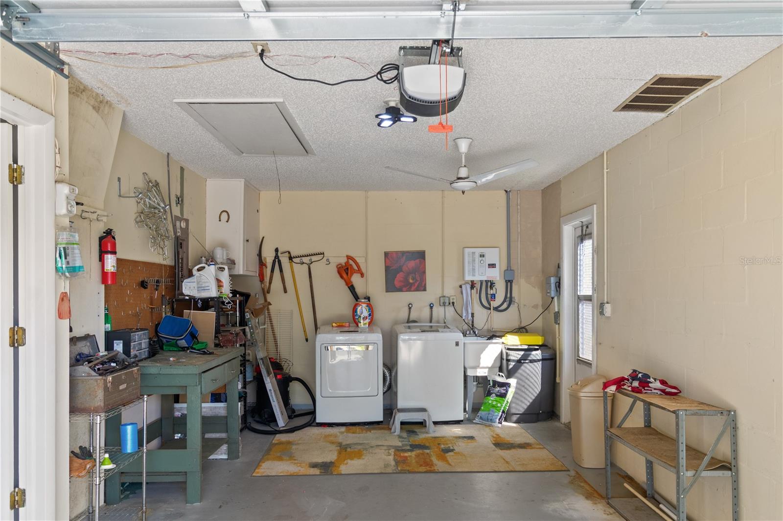 10616 SPRINGWOOD DR — photo 36