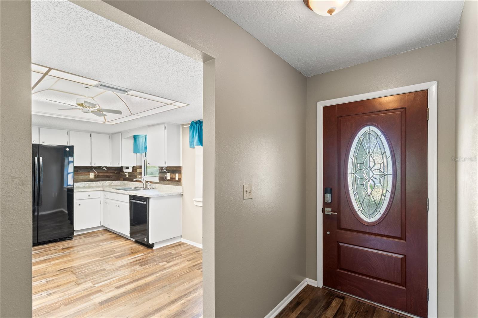 10616 SPRINGWOOD DR — photo 4