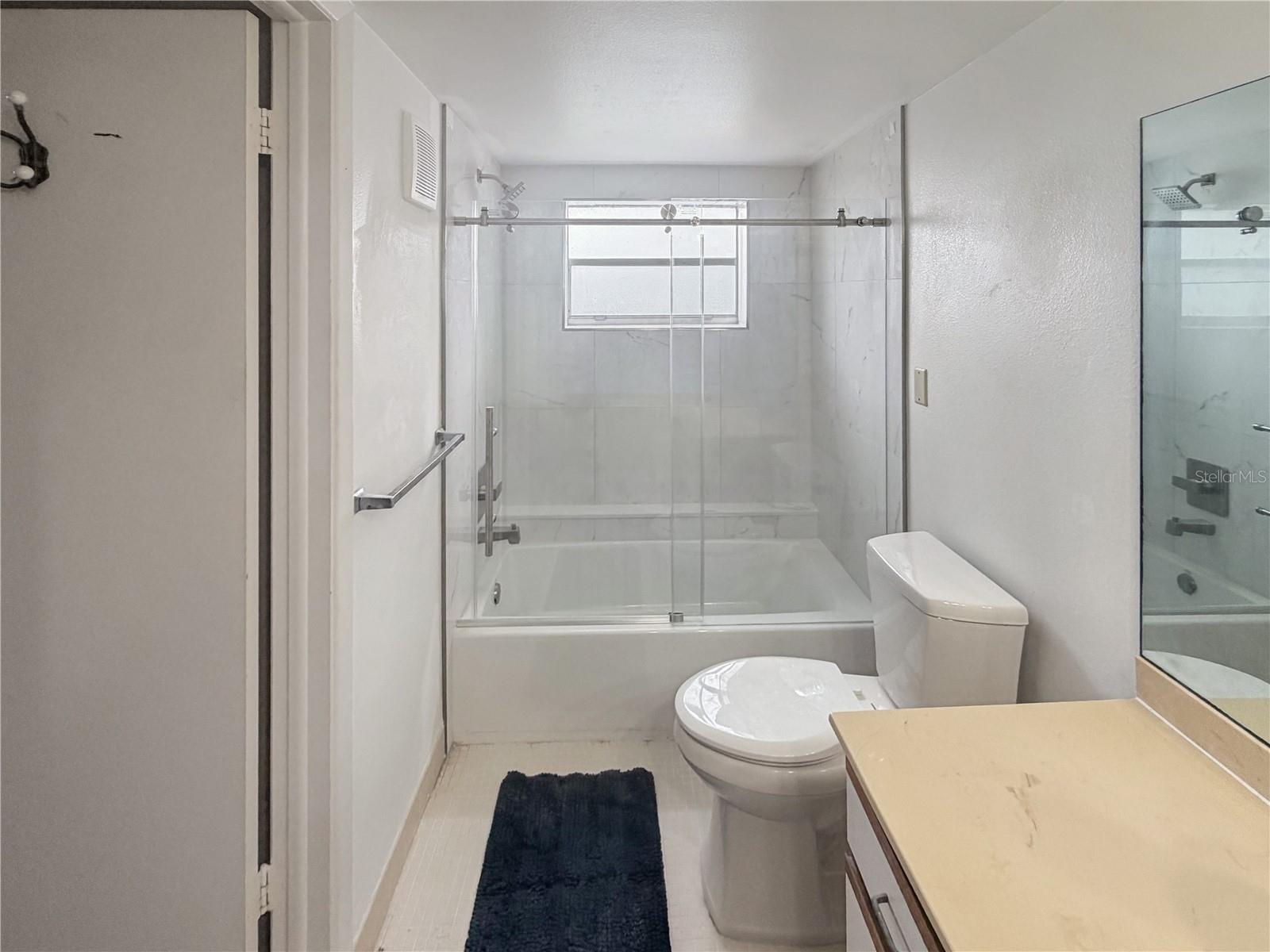 2333 FEATHER SOUND DR #C507 — photo 9